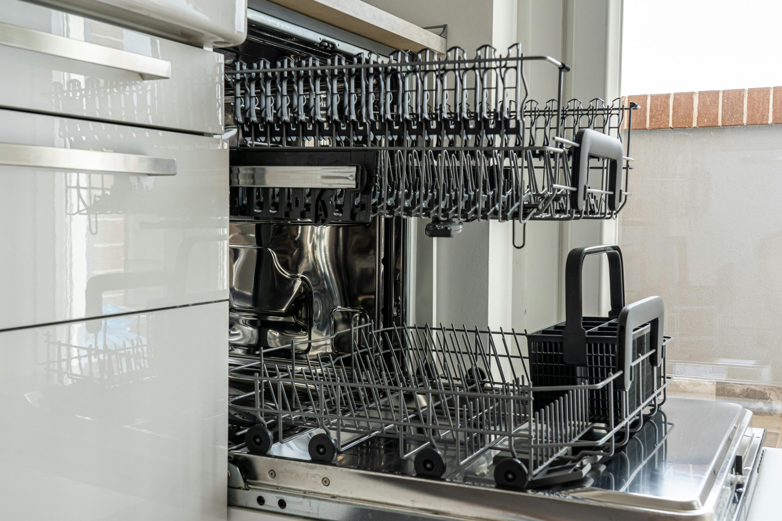 how to clean dishwasher